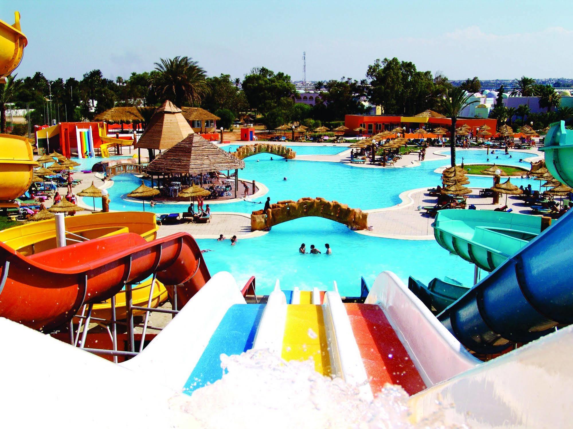 Caribbean world monastir 4